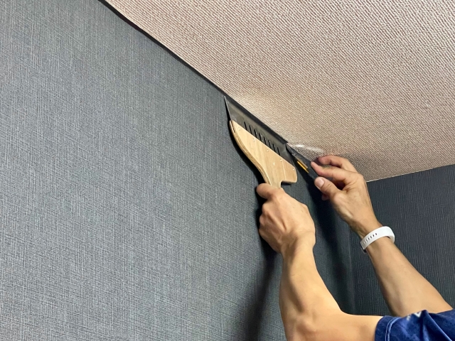 壁紙を張り替えて、あなたの部屋の雰囲気を一新！